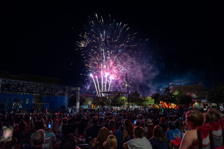 hill country galleria july 4th