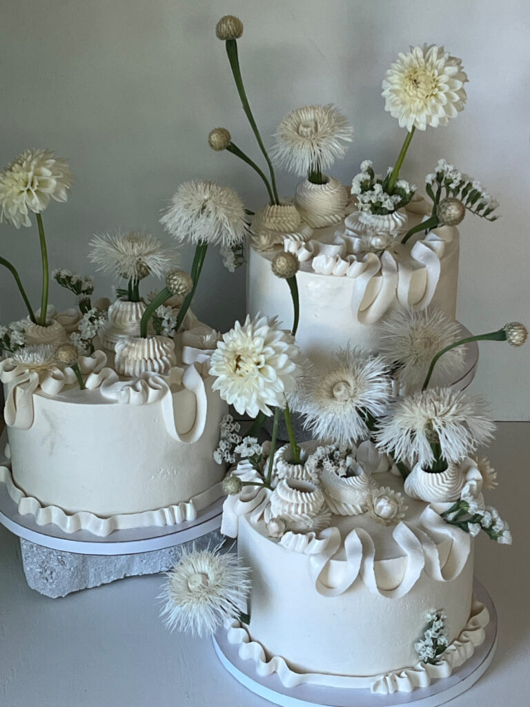 Deaux Baker Austin Cake Styling