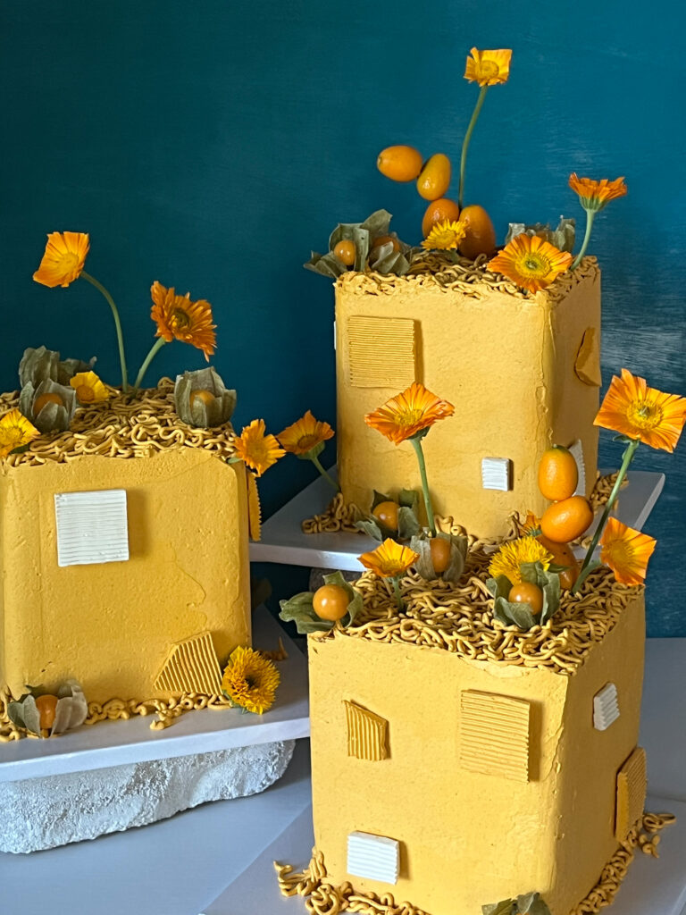 Deaux Baker Austin Cake Styling