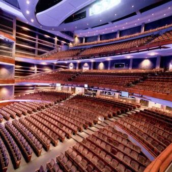 The Long Center will host renowned violinist Stefan Jackiw joins the ASO for an electrifying season opener featuring Ortiz’s mystical Kauyumari, Prokofiev’s vibrant Violin Concerto No. 2, and the majestic power of Saint-Saëns’ Organ Symphony.