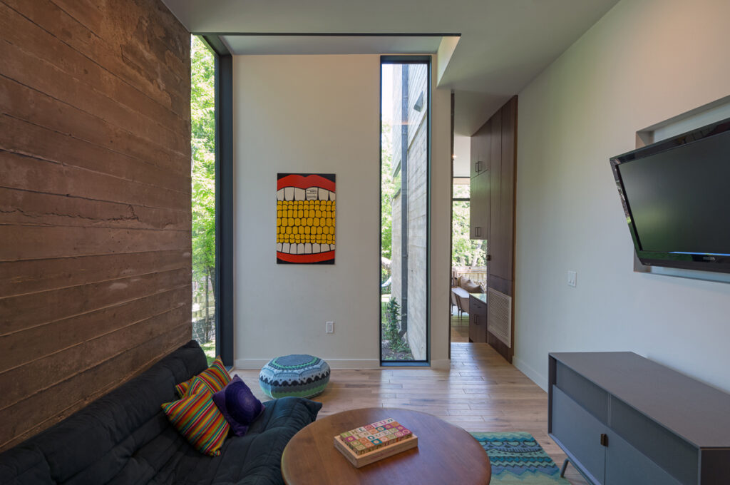 Bercy Chen Studio Mexican Modern Home