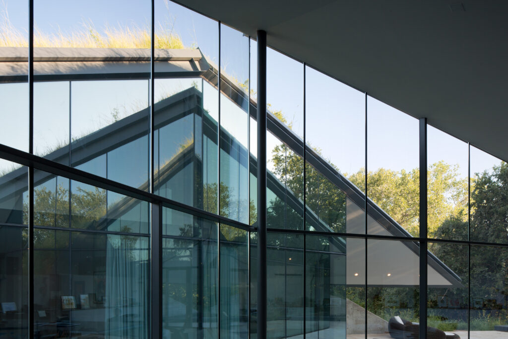 Edgeland House – Christopher Brown