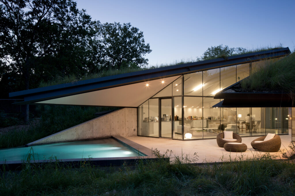 Edgeland House – Christopher Brown