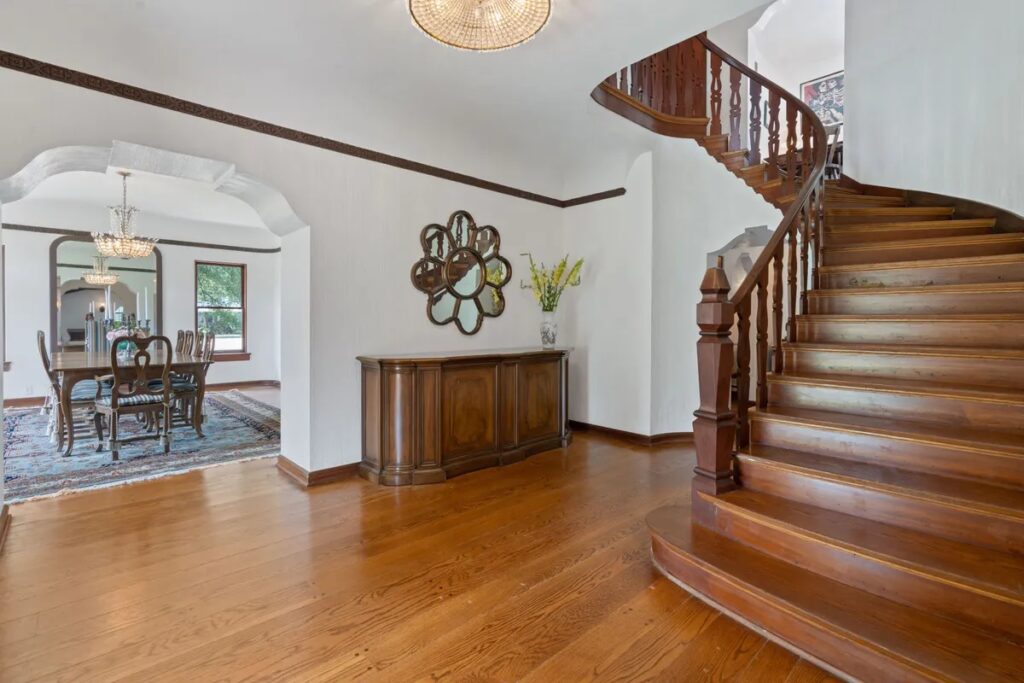 1125 Magnolia Street (photo courtesy of Kay Gourley).
