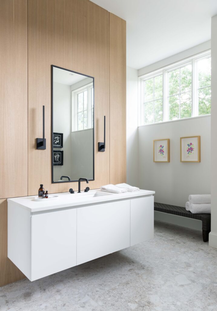 2712 Maria Anna Primary Suite Bathroom