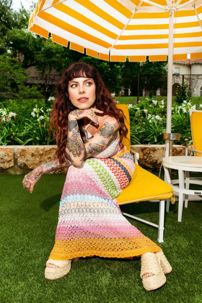 Summer Style Shoot – Missoni Dress at Commodore Perry Estate Pool