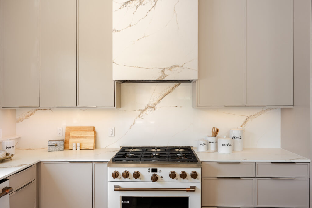 1802 Overhill Drive, Austin, Texas Unit A Kitchen (photo by James H Ruiz Photography)