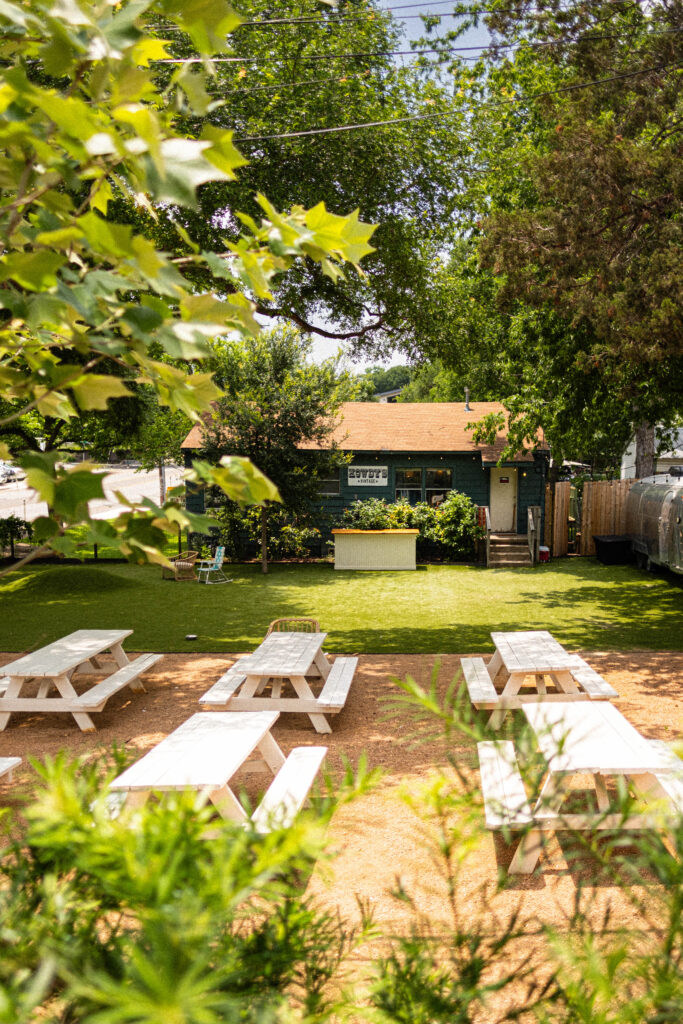 The Long Goodbye (Photo by Wen Fitzgerald)