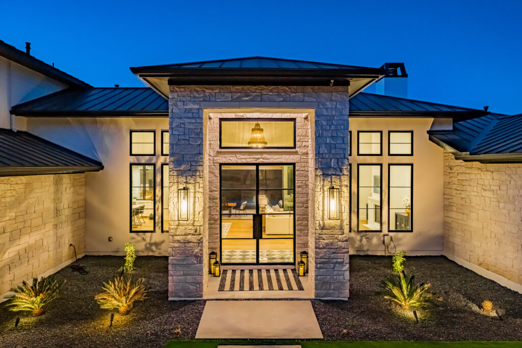 Elegant entry into 1801 Windy Walk (photo by Mark Adams)