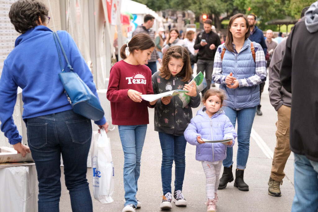 Festival attendees at the 2023 Texas Book Festival (photo by Bob Daemmrich)