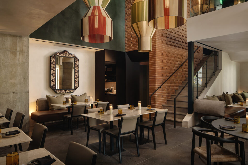 Tómalo Grill's main dining area.