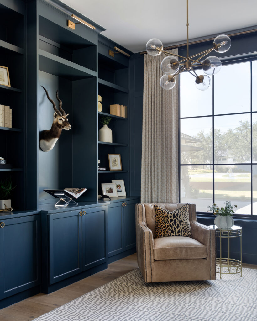 Library in Lakeway home.