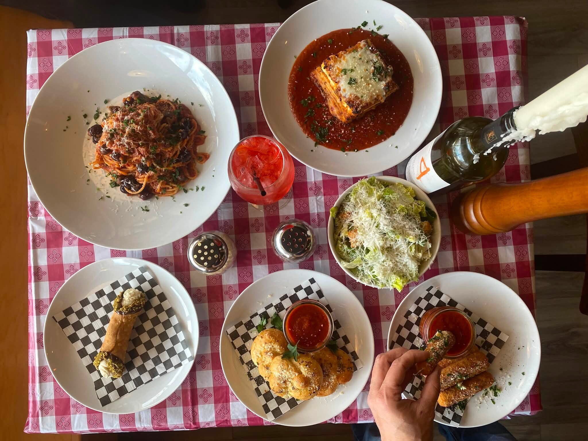 Commerce Cafe
