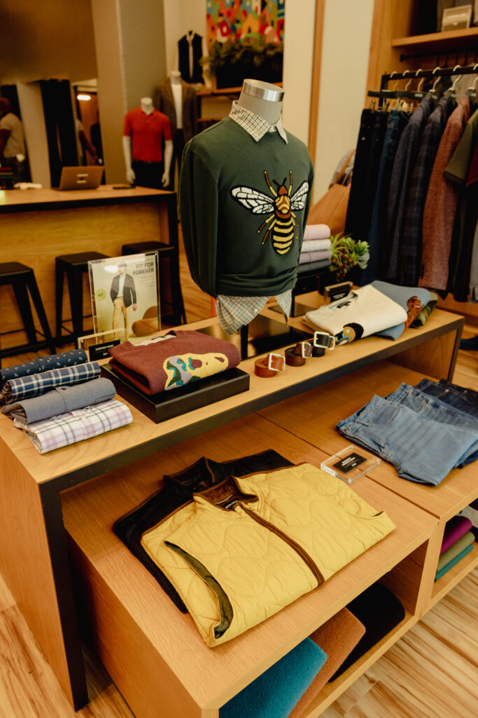Bonobos in Austin’s 2nd Street District