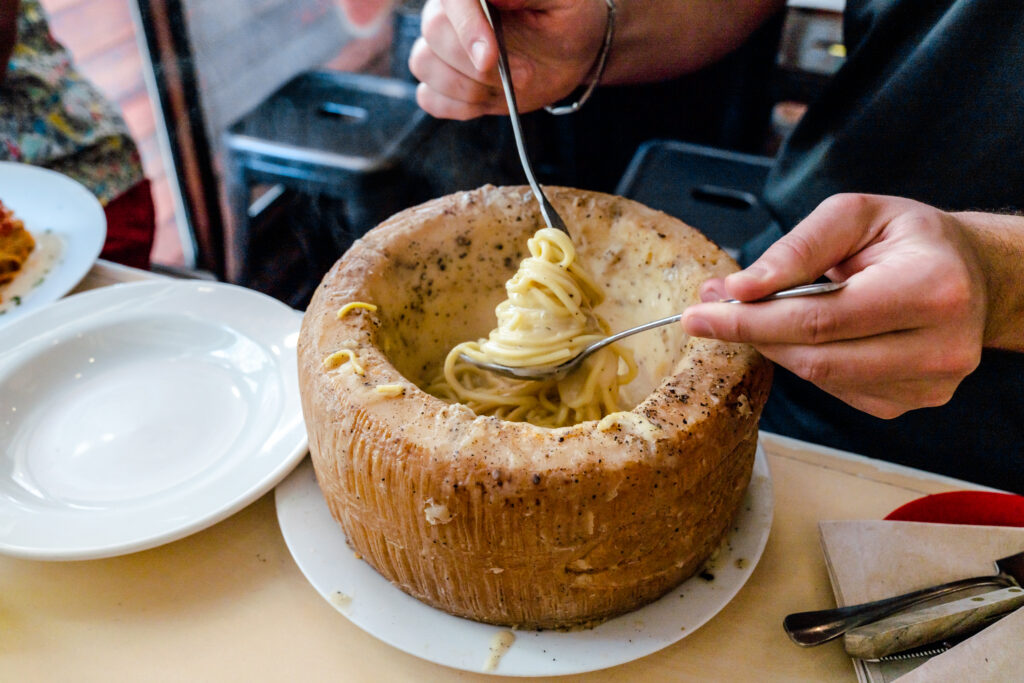 Dining in Austin’s 2nd Street District