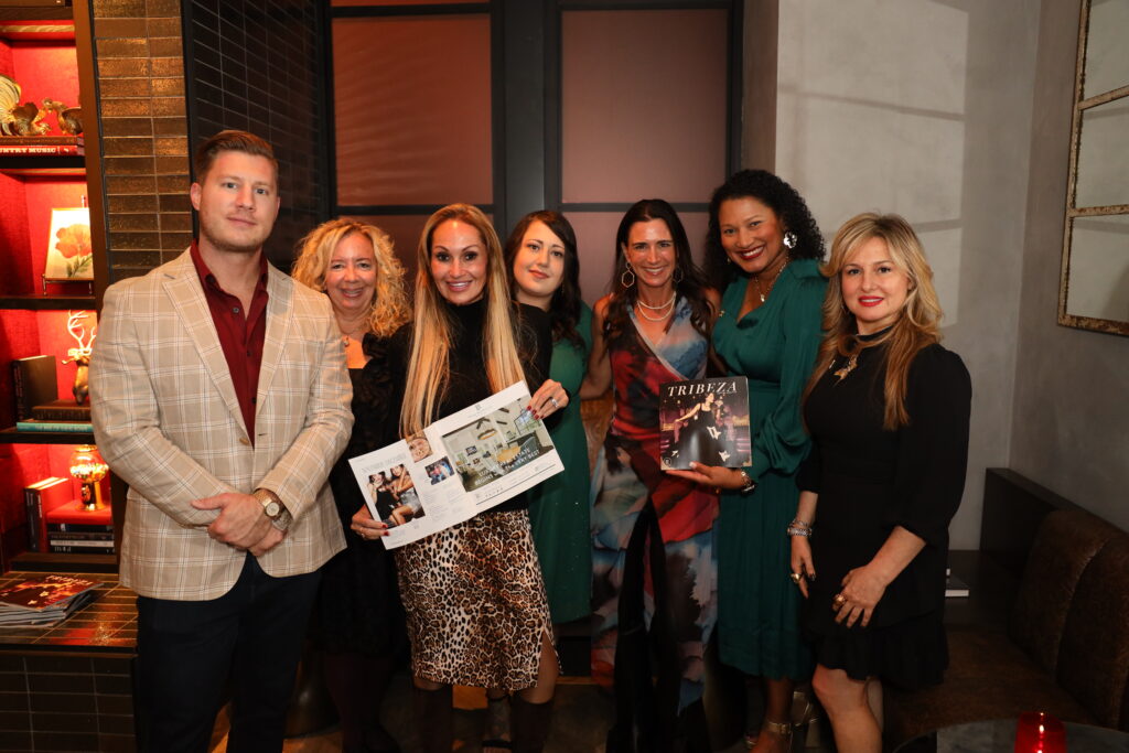 George Kalafut, Bia Ferla, Alexandria Kelly, Mary Lynn Gehrett, Nicole Fowler, Roslyn Lones Lopex, Carol Maamari – Phyllis Browning Co. Austin Team