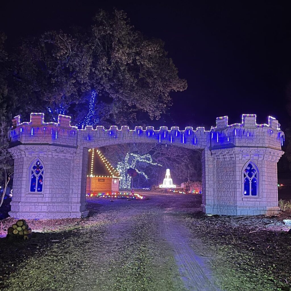 (Photo courtesy of Crumbling Castle Lights)