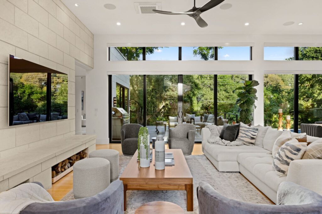 6001 Bullard Drive Living Room (photo by Austin Rocks Productions)