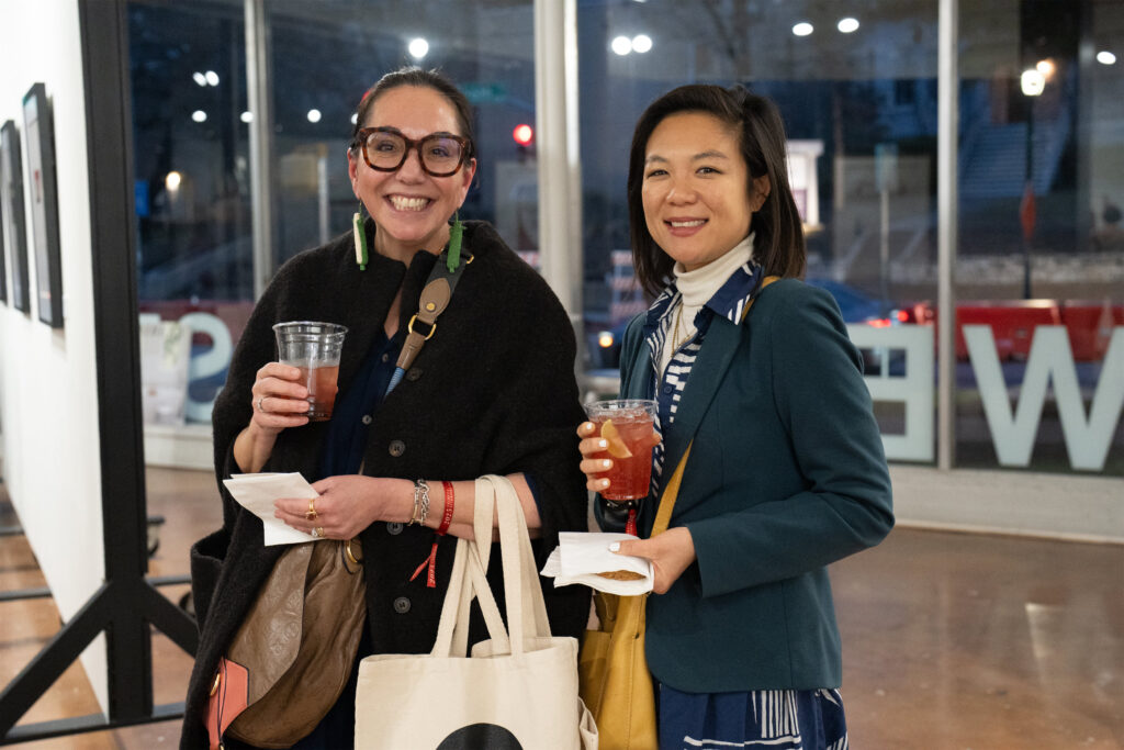 Claudia Geoly, Gigi Yung