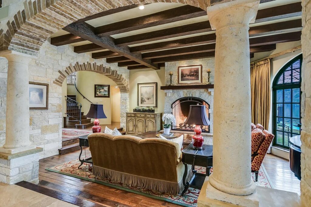 92683612da5f03e64cdf3d83c37fc4da-uncropped_scaled_within_1344_1008