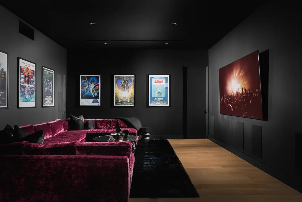 ca9b9b78bbf7856403af525e544d85eb-uncropped_scaled_within_1344_1008