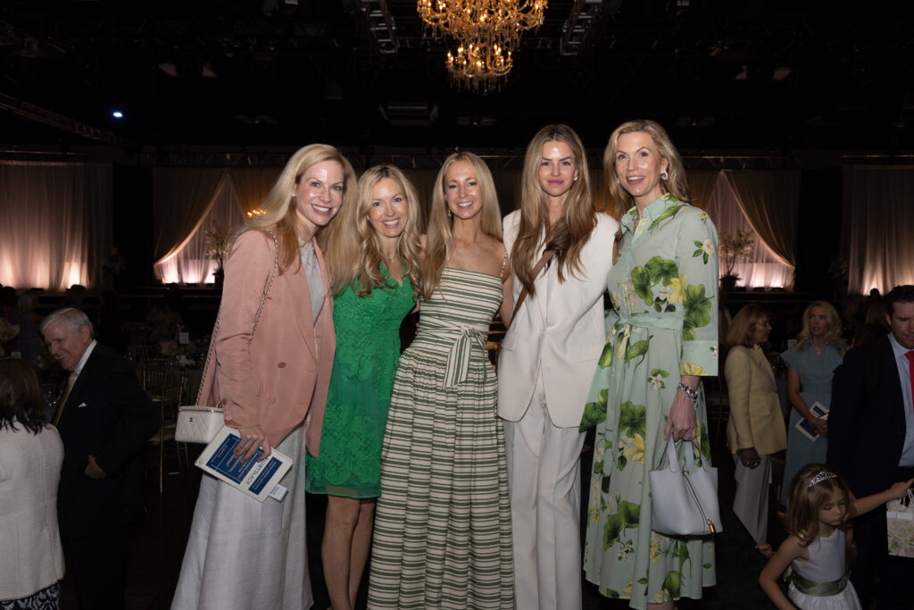 cb.25-1260-Carley Butler, Amber Kolander, Jenny Aghamalian, Ashley Kapono, Amy Biegel