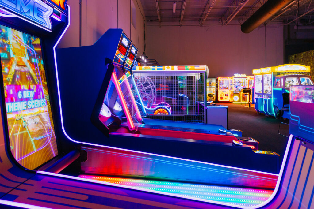 arcade games at Zoocade