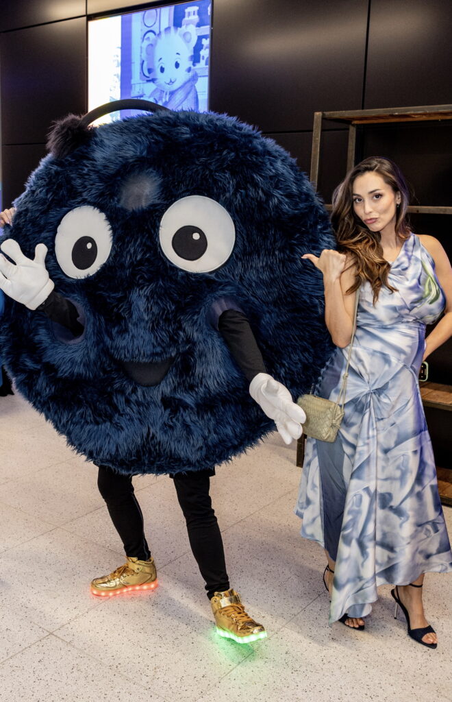 TKC Lindsey, Enoughie.jpg