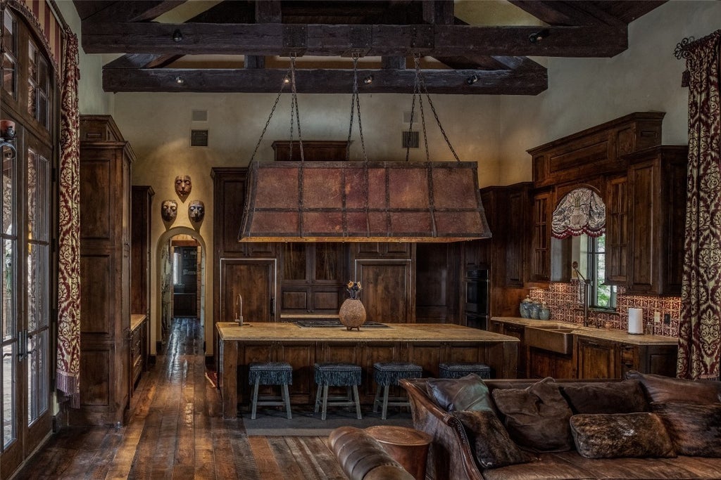 3500 Bunny Run, Austin, TX