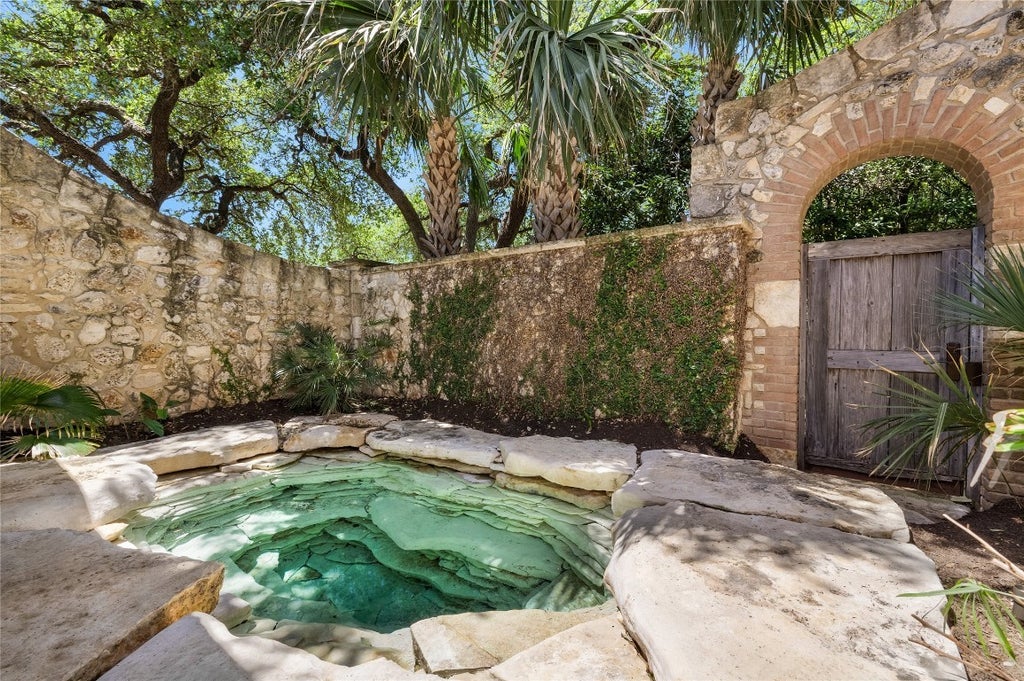 3500 Bunny Run, Austin, TX