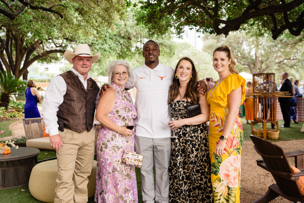Kenny Robbins, Tori Robbins, Tre Wisner, Jamie Moon and Jessica Whited