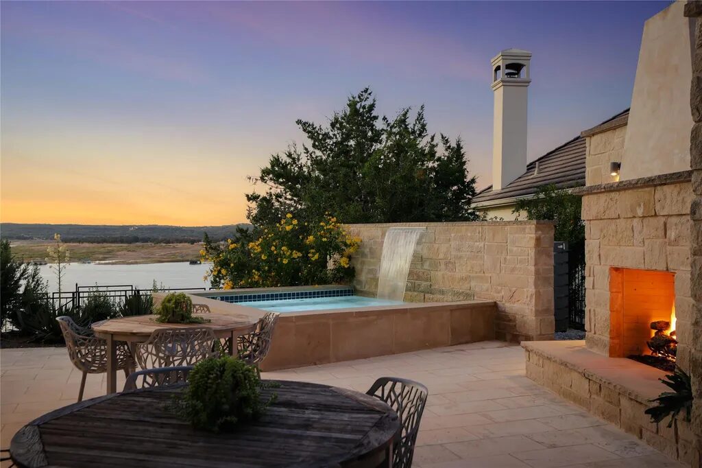 (Photo courtesy of Kuper Sotheby's International Realty)