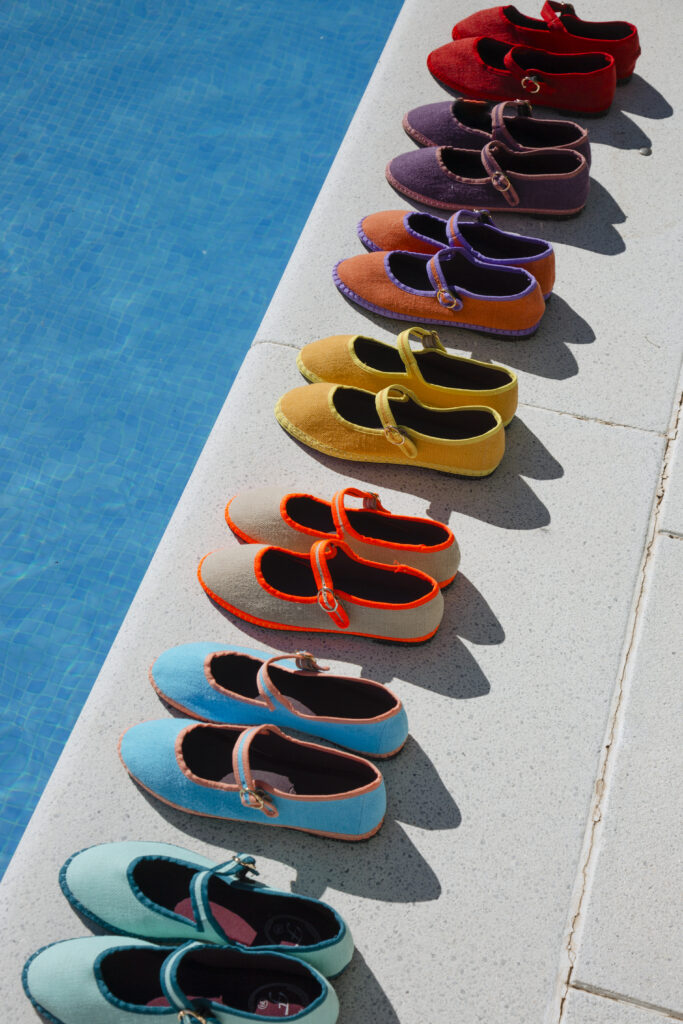 Flabelus' linen Mary Janes. (Photo courtesy of Flabelus)