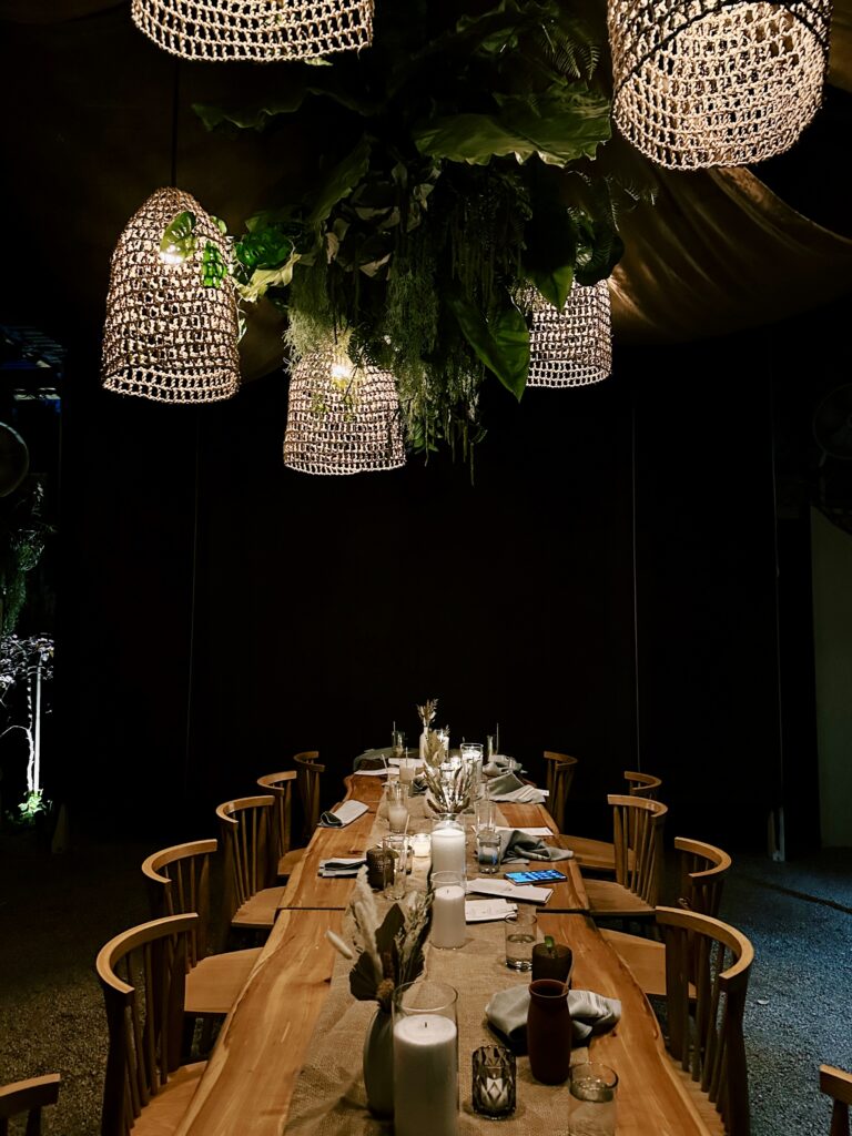 NOMADÉ - dinner table at night