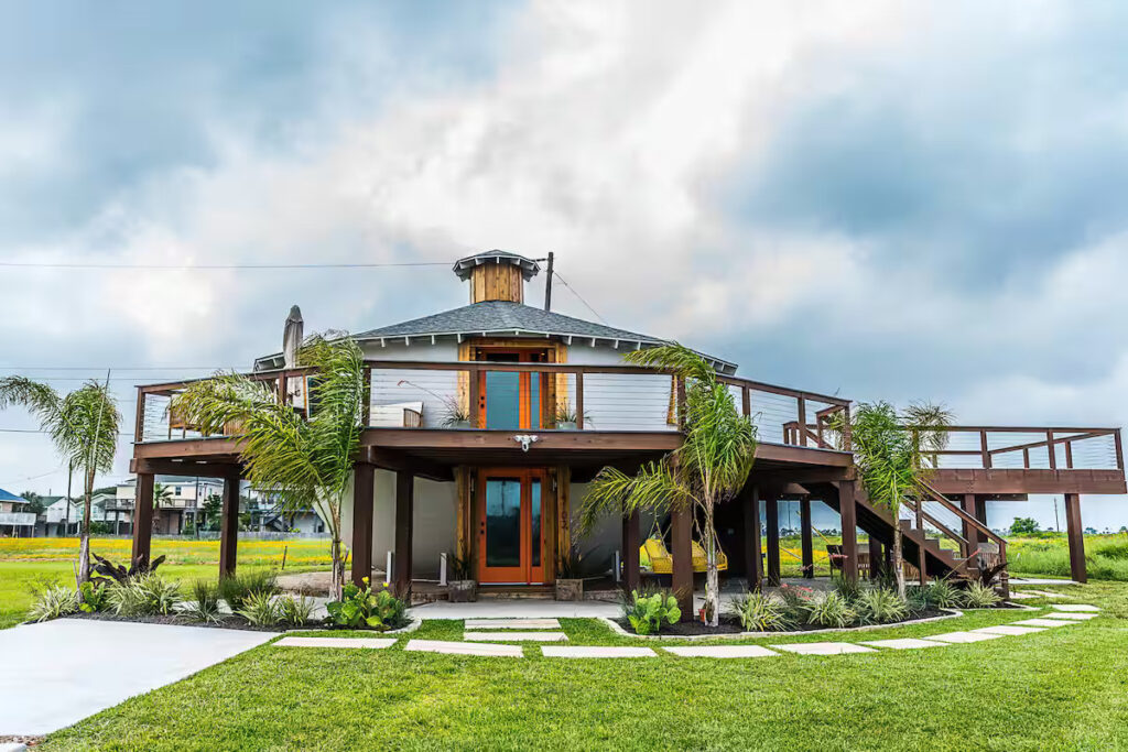 Kettle House in Galveston, Texas. (Photo courtesy of Airbnb)