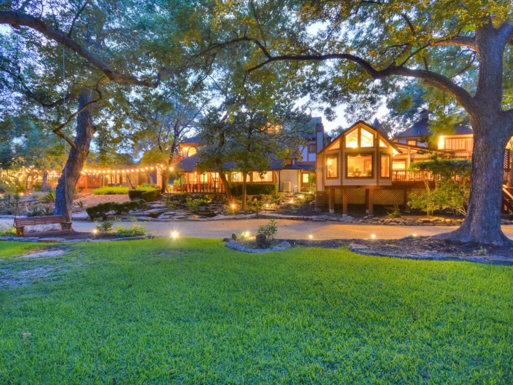 Creekhaven Inn & Spa TRIBEZA Summer Getaway Guide