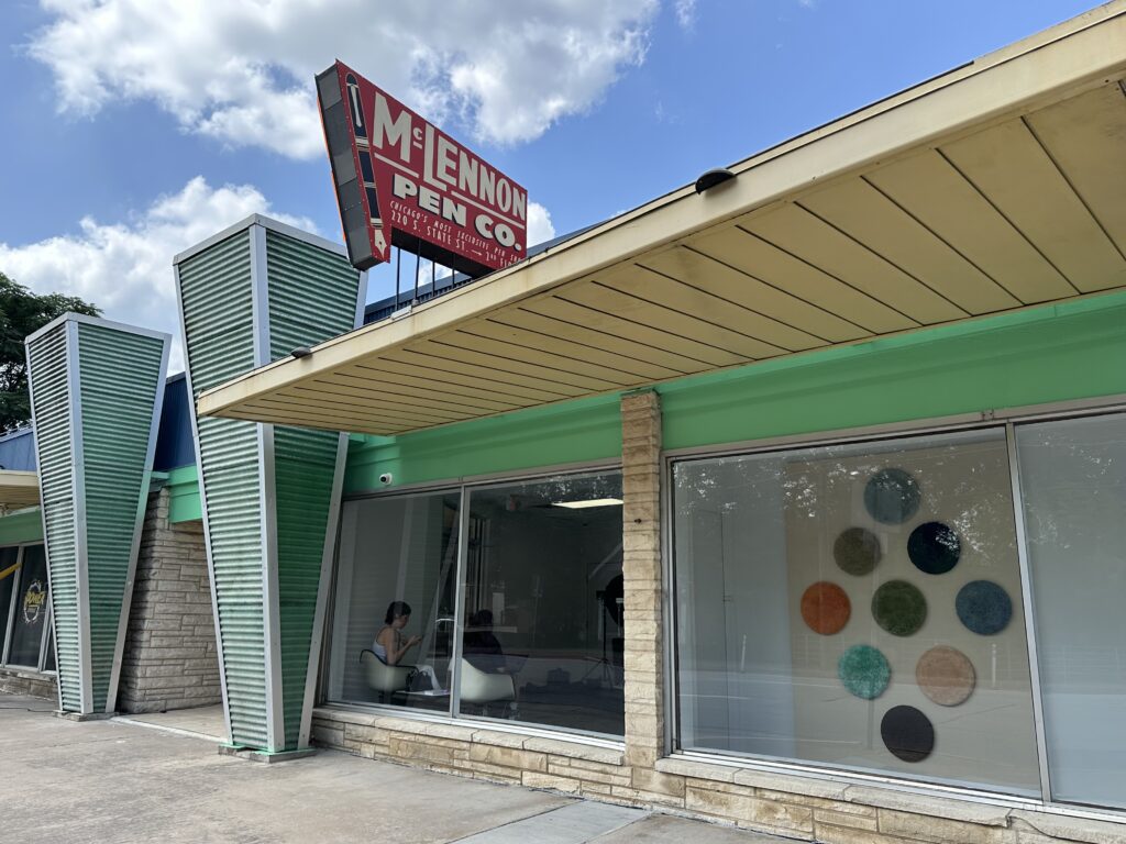 The exterior of McLennon Pen Co.’s new West Fifth Street gallery, which opens to the public with the group exhibition "Tenfold" on Thursday, June 5. (Photo by Cassie Butterfield)