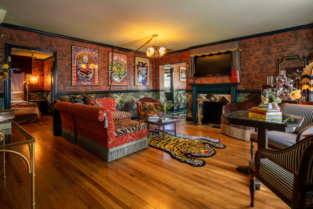 Bungalow living room at the Lafayette Hotel