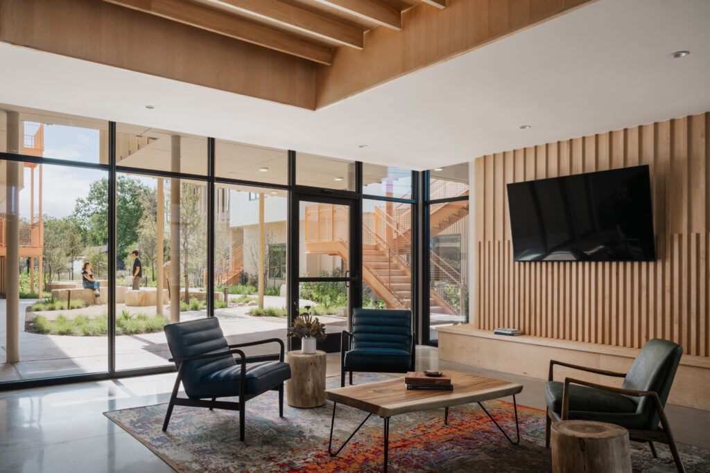 Project Transitions_Kristian Alveo_Hires-8