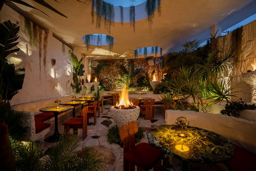 Starlite patio - San Diego restaurant