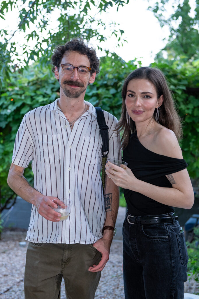 KARINA SAGASTEGUI, LELAND O
