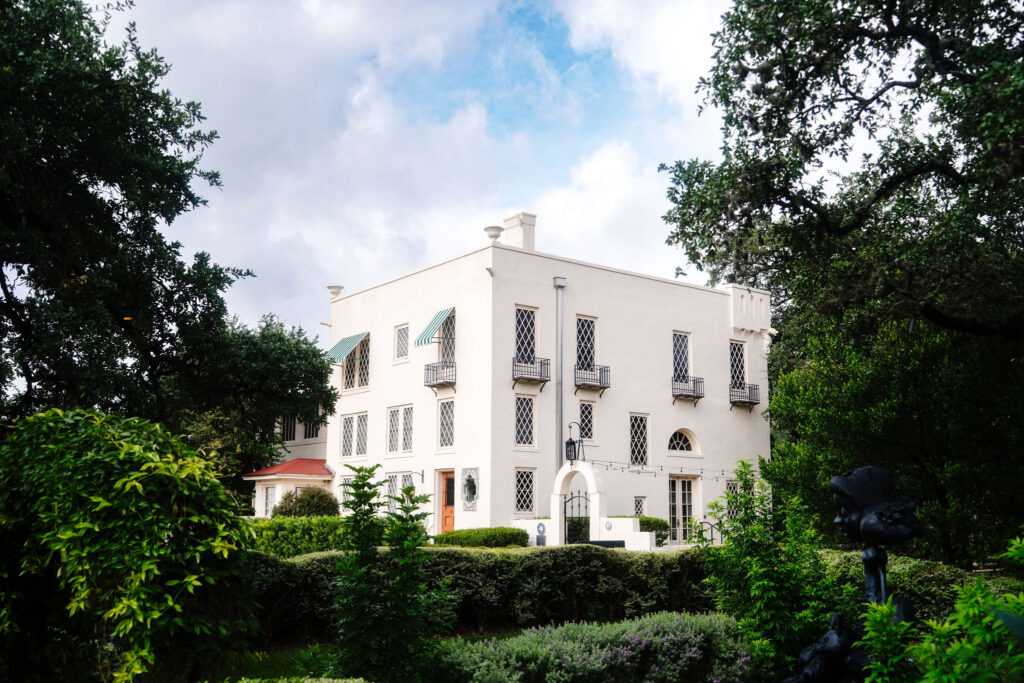 The Contemporary Austin – Laguna Gloria (photo by Roger Ho