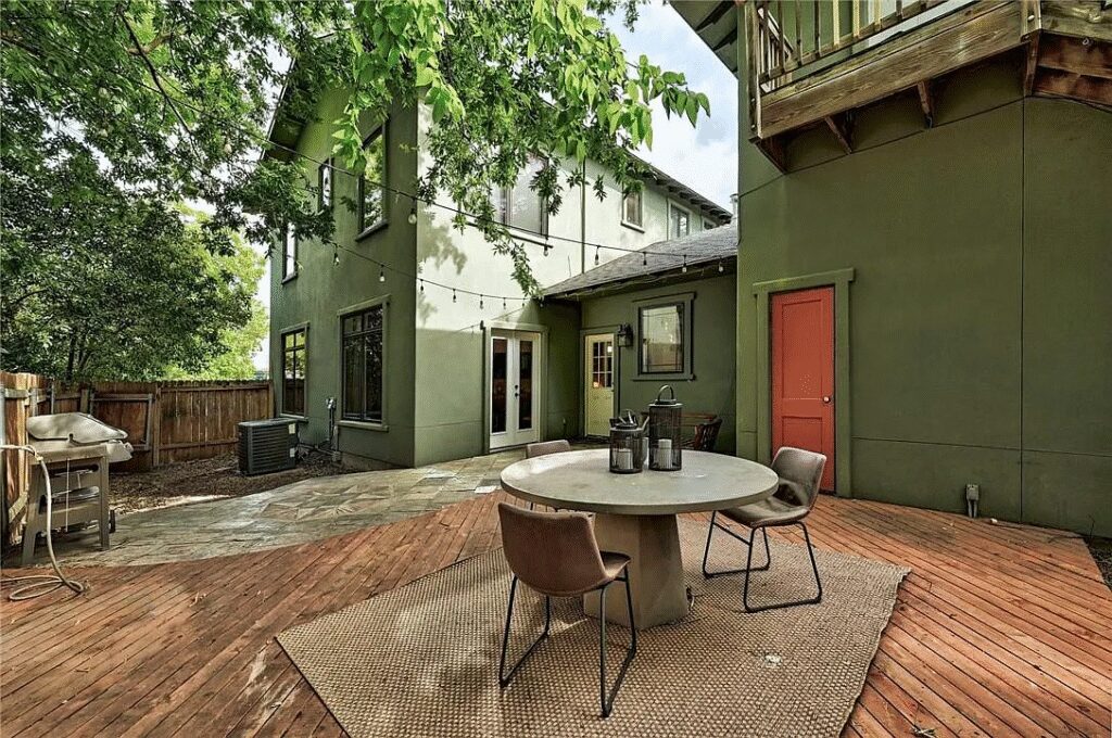 2203 Lindell Ave. in Austin features a large in-town lot and a studio loft above the garage with a wraparound porch.