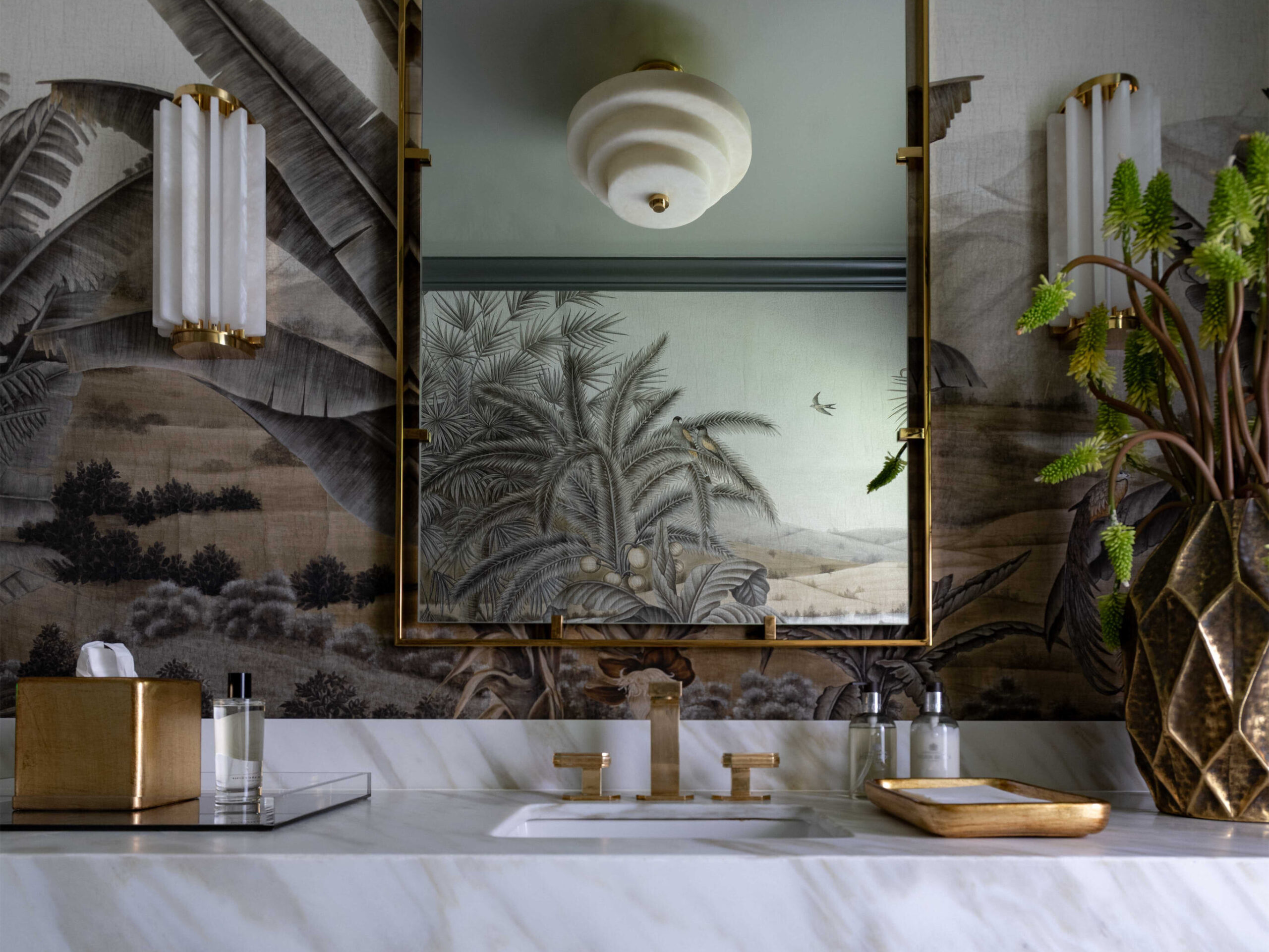 Hudson House Interior decoration (photo by Michael Hunter)