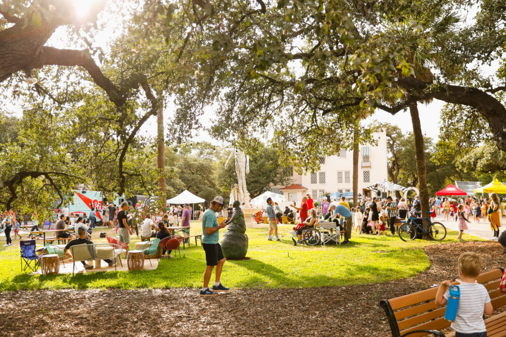 The Contemporary Austin's The Very ‘Rary event at Laguna Gloria. (Photo by Matt Borkowski for The Contemporary Austin)