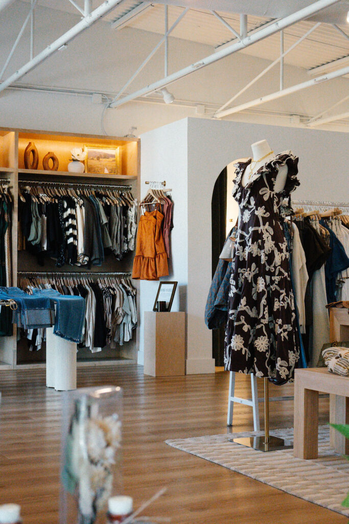 Mazúr's Boutique features women-owned apparel, jewelry and home goods.