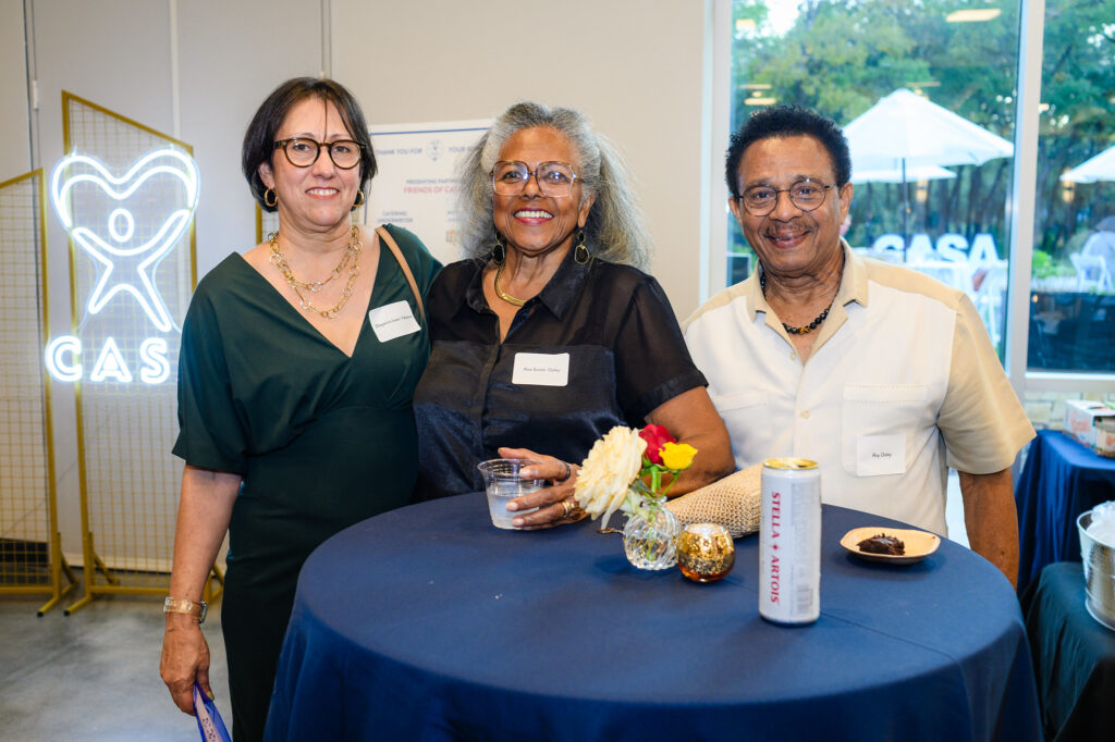 Deyanira Issasi-Velasco, Ana Smith-Daley, Roy Daley