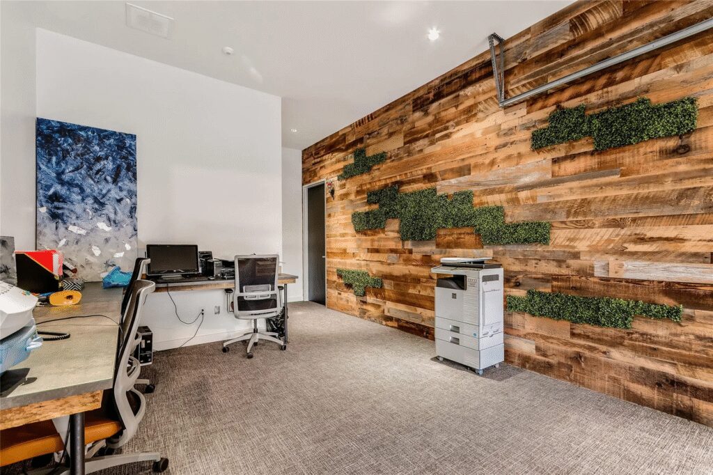 2606 Ranch Road 620 N (Photo courtesy of Kuper Sotheby's International Realty)