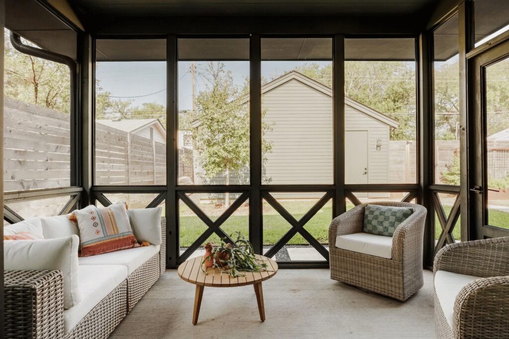 5008 Avenue H.(Photo courtesy of Kuper Sotheby's International Realty)