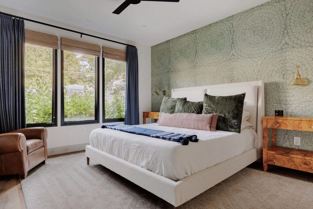 5008 Avenue H. (Photo courtesy of Kuper Sotheby's International Realty)